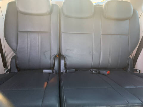 2009 Chrysler Town and Country Touring