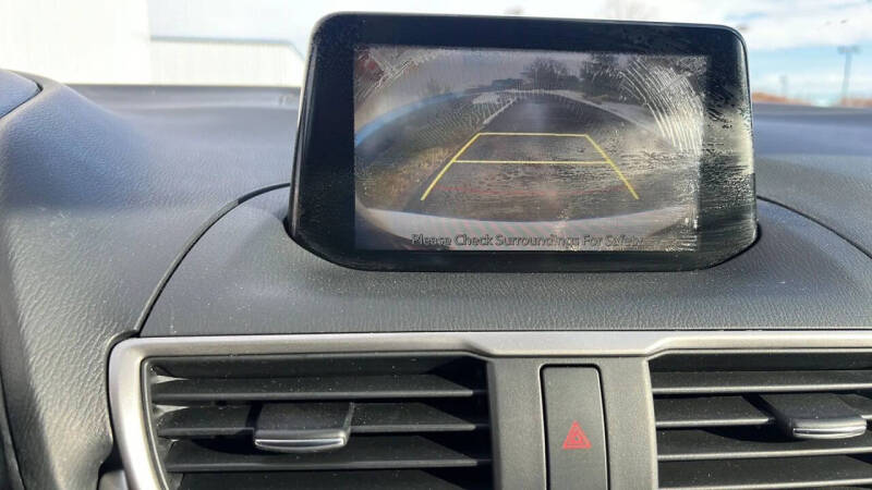 2018 Mazda MAZDA3 Touring