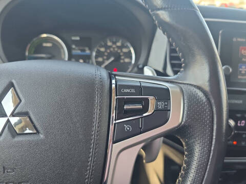 2018 Mitsubishi Outlander PHEV SEL