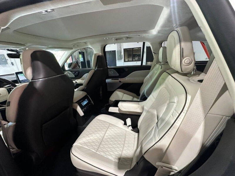 2020 Lincoln Aviator Black Label