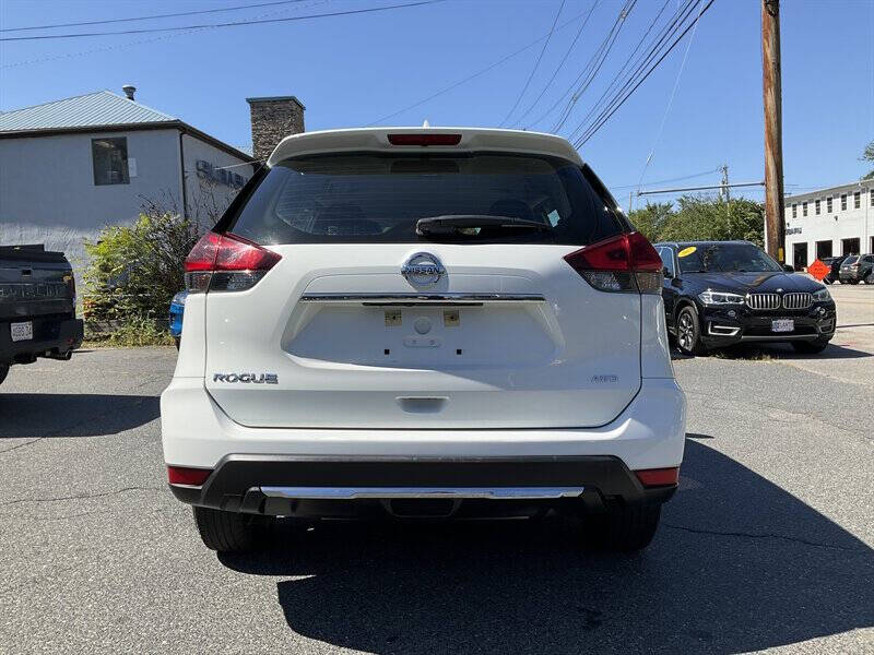 2019 Nissan Rogue SV