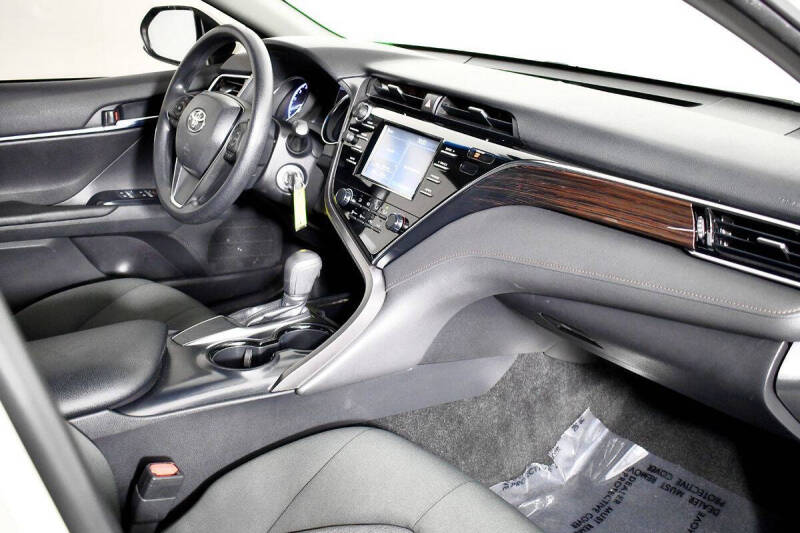 2018 Toyota Camry LE