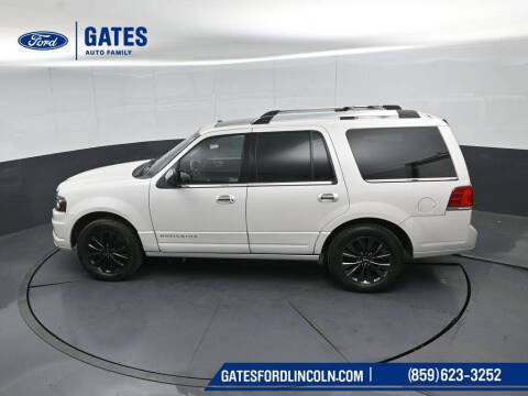 2016 Lincoln Navigator Select