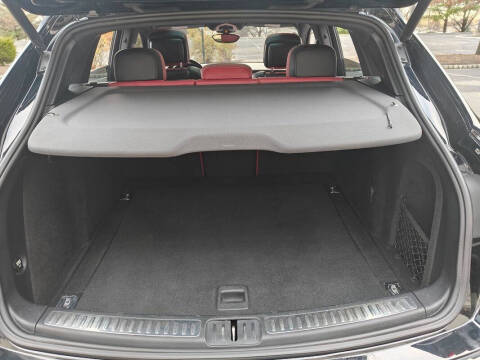 2018 Porsche Macan S