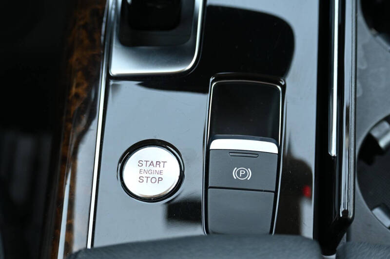 2012 Audi A8 L quattro