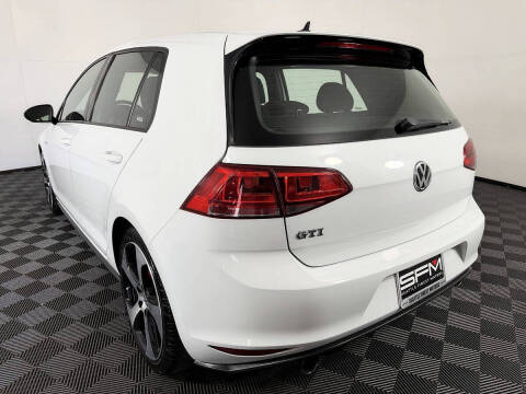 2017 Volkswagen Golf GTI S