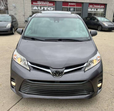 2019 Toyota Sienna XLE 8-Passenger