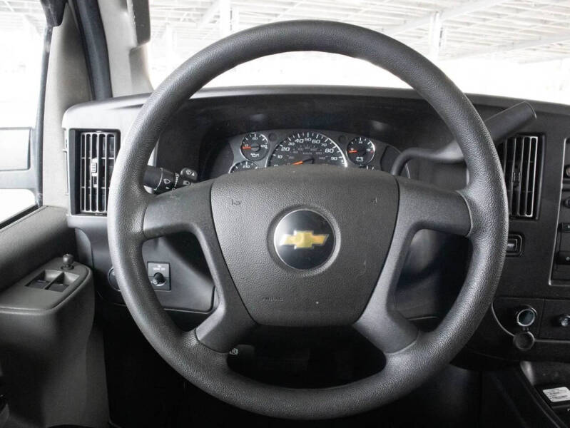 2021 Chevrolet Express 2500