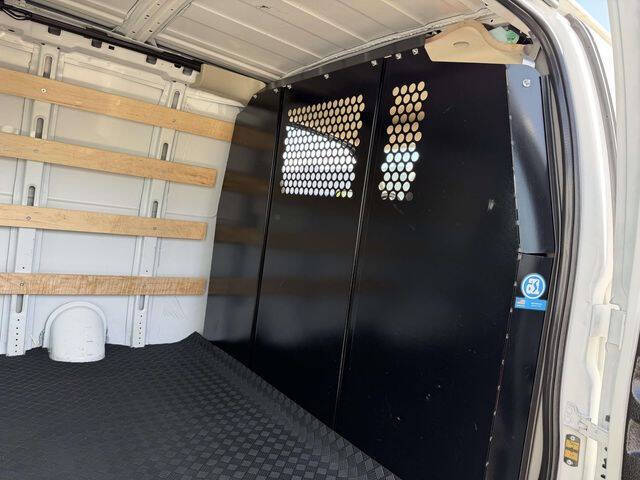 2024 Chevrolet Express 2500