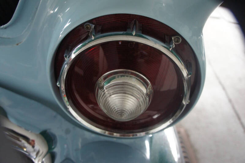 1957 Ford Thunderbird