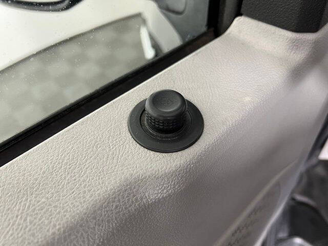 2013 Ford E-Series E-150