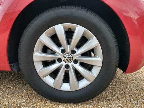 2015 Volkswagen Beetle 1.8T Classic PZEV