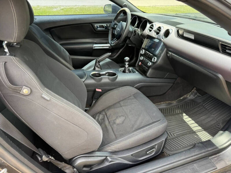 2015 Ford Mustang