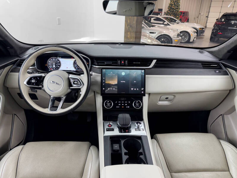 2021 Jaguar F-PACE P340 S