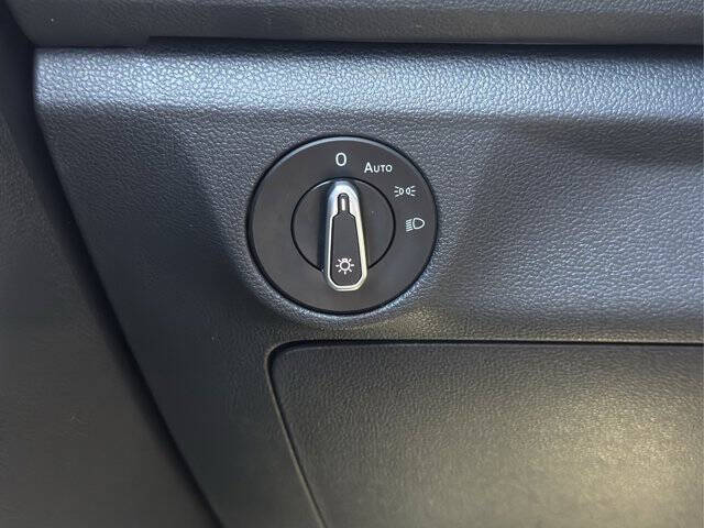 2021 Volkswagen Jetta R-Line