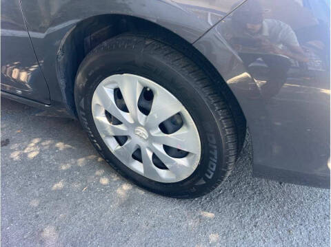 2014 Toyota Prius c