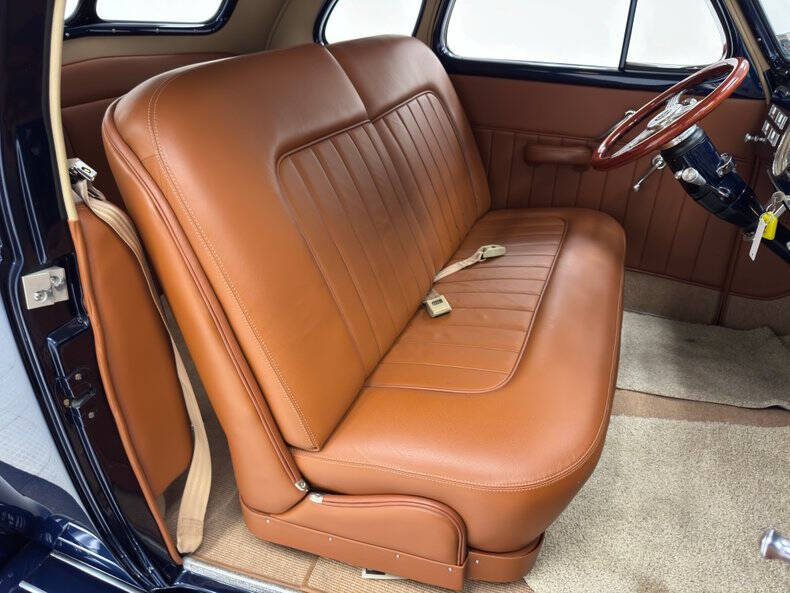 1937 Cadillac Series 62