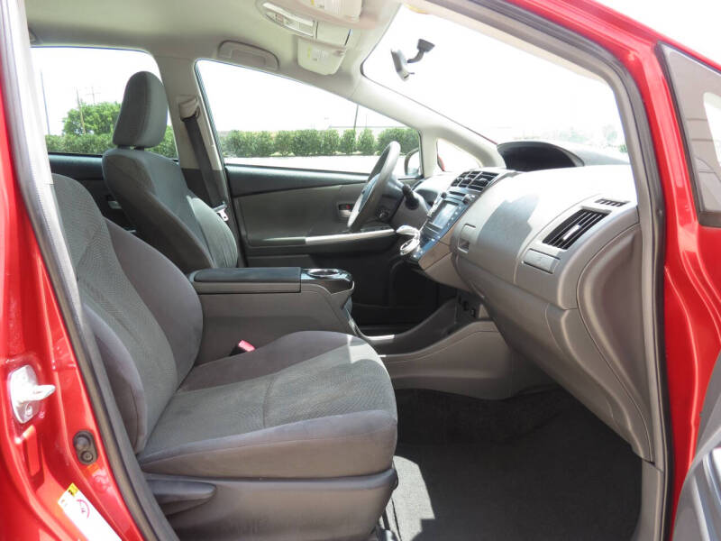2014 Toyota Prius v