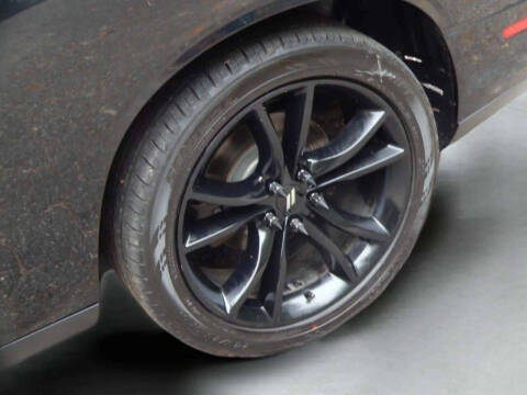 2018 Dodge Challenger SXT Plus