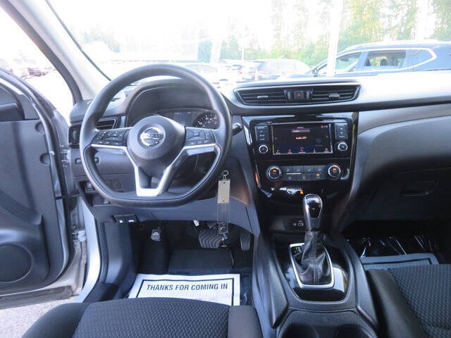 2022 Nissan Rogue Sport S