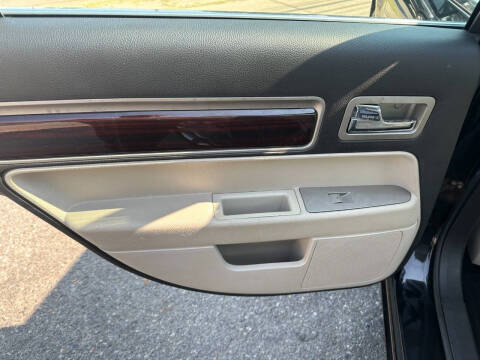 2009 Lincoln MKZ