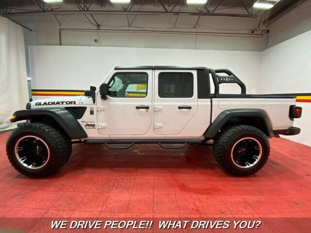 2020 Jeep Gladiator Sport