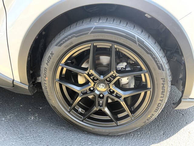 2020 Toyota C-HR XLE