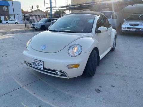2003 Volkswagen New Beetle Convertible for sale at Hunter's Auto Inc in North Hollywood CA