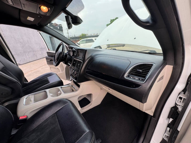 2018 Dodge Grand Caravan SXT