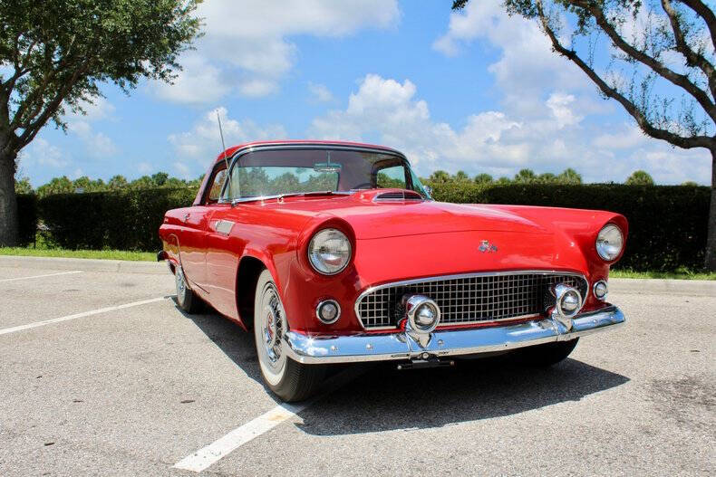 1955 Ford Thunderbird