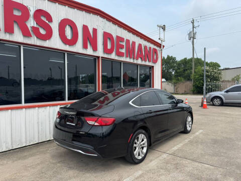2016 Chrysler 200 Limited