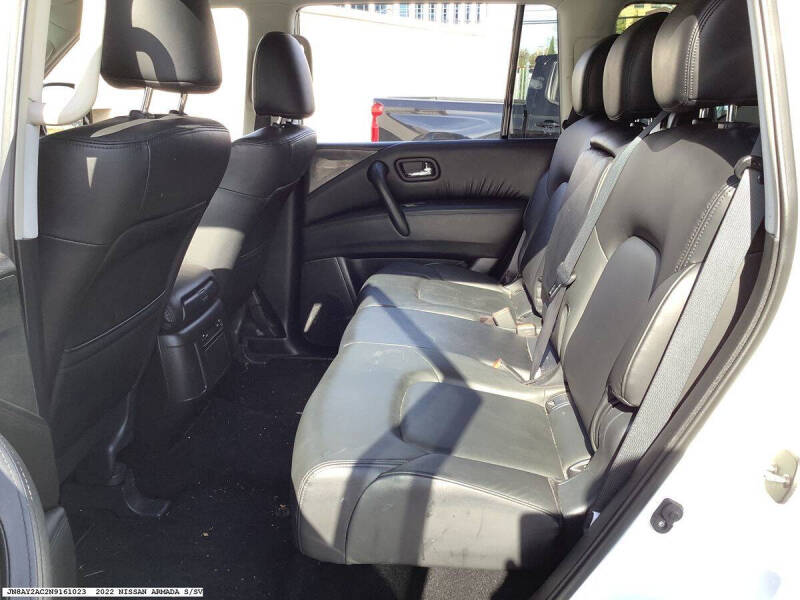 2022 Nissan Armada SV