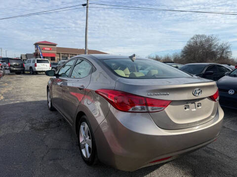 2012 Hyundai Elantra