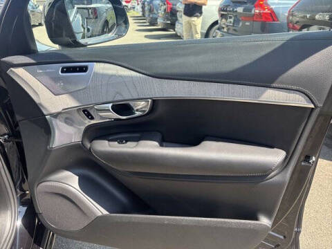 2024 Volvo XC90 B6 Ultimate Bright Theme 7P