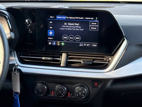 2024 Chevrolet Trax RS