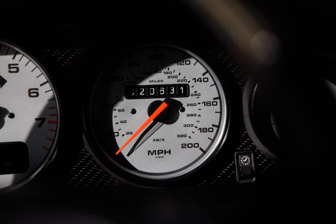 1997 Porsche 911 26