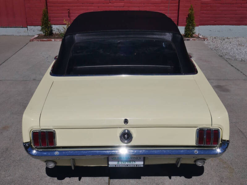 1965 Ford Mustang