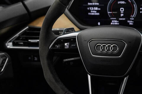 2022 Audi e-tron GT quattro Premium Plus