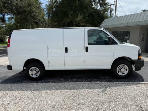 2021 Chevrolet Express 2500