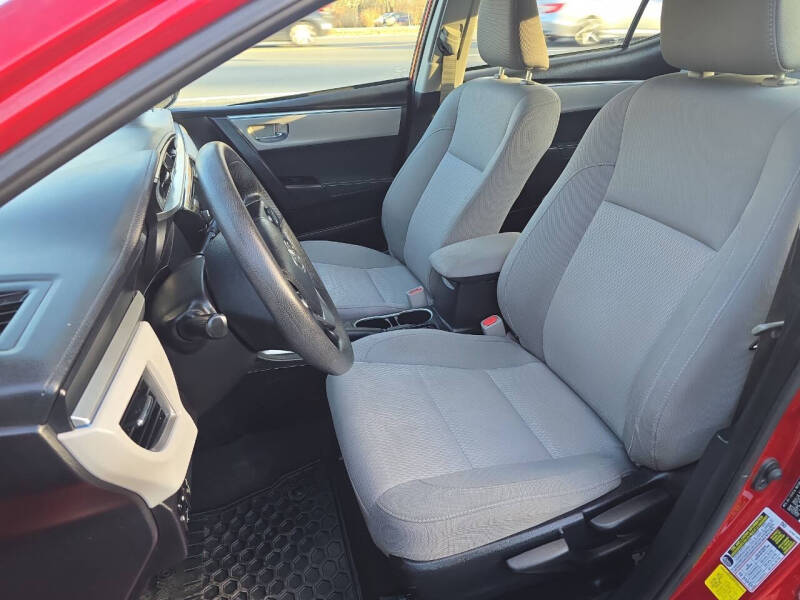 2015 Toyota Corolla LE