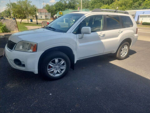 2011 Mitsubishi Endeavor for sale at Maximum Auto Group II INC in Cortland OH