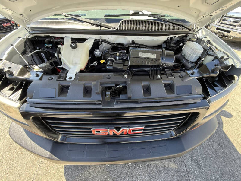 2019 GMC Savana 2500