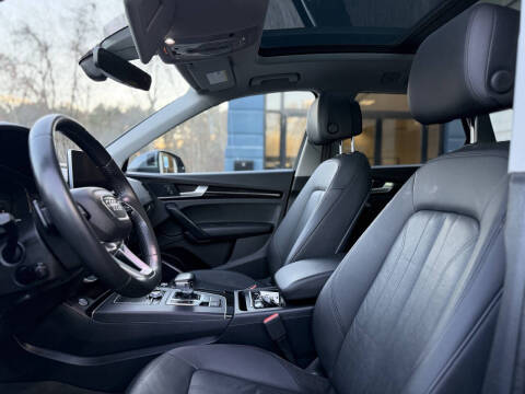 2018 Audi Q5 2.0T quattro Premium Plus