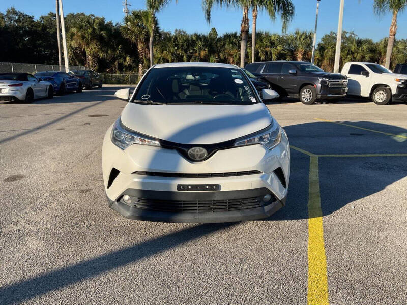 2018 Toyota C-HR XLE Premium