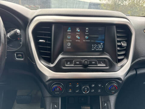 2019 GMC Acadia SLE-2