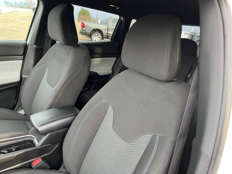 2023 Jeep Compass Sport