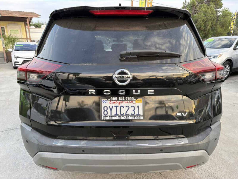 2021 Nissan Rogue SV