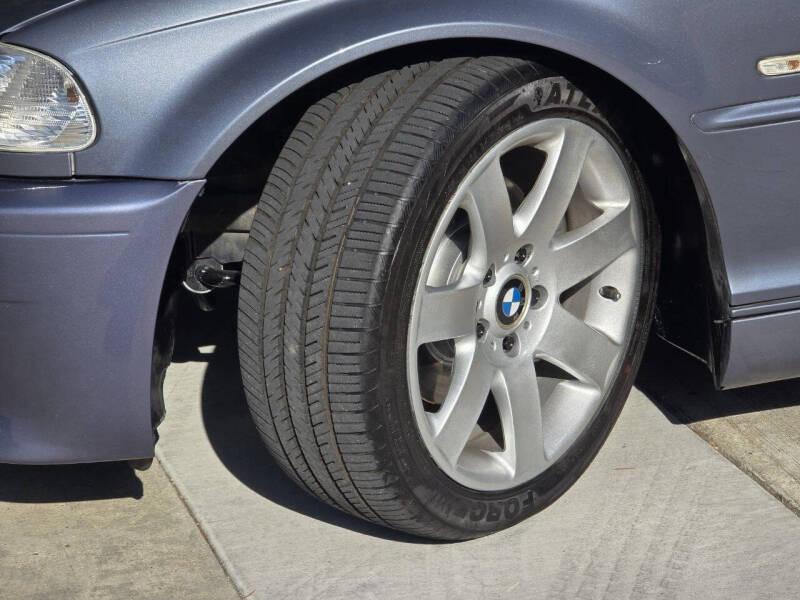 2003 BMW 3 Series 325Ci