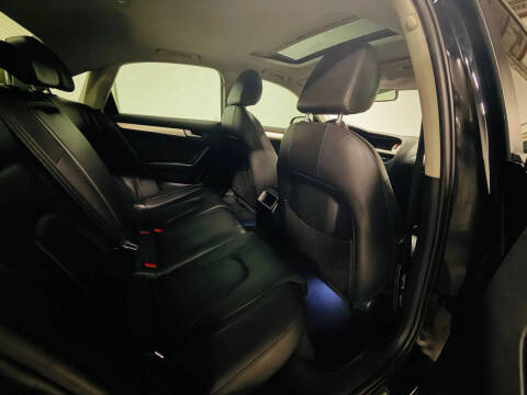 2011 Audi A4 2.0T quattro Premium