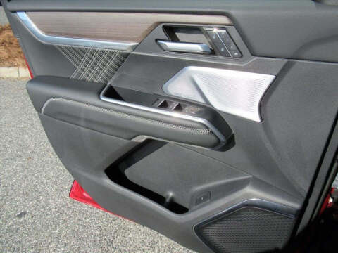 2024 GMC Acadia Denali